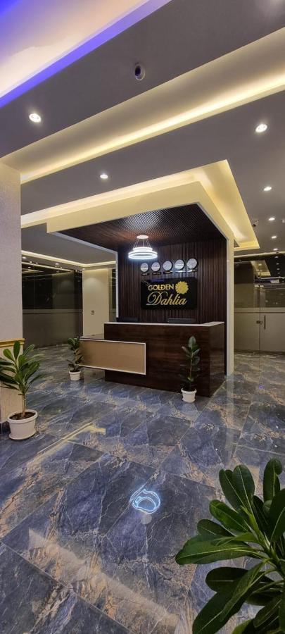 Golden Dahlia Fintas Aparthotel Kuwait City Exteriör bild